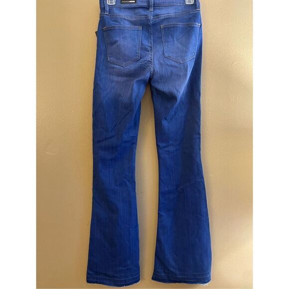 Fashion Nova Flare Stretch Jeans Size 5 - Picture 2 of 7